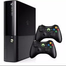 Console Xbox 360 Super Slim 4GB Seminovo + Kinect + 2 Controles + 3 Jogos